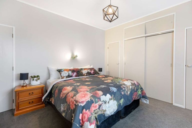 Photo of property in 2 Fromont Street, Whanganui East, Whanganui, 4500