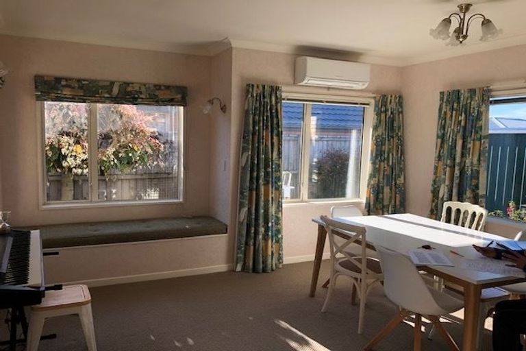 Photo of property in 27 Becmead Drive, Harewood, Christchurch, 8051