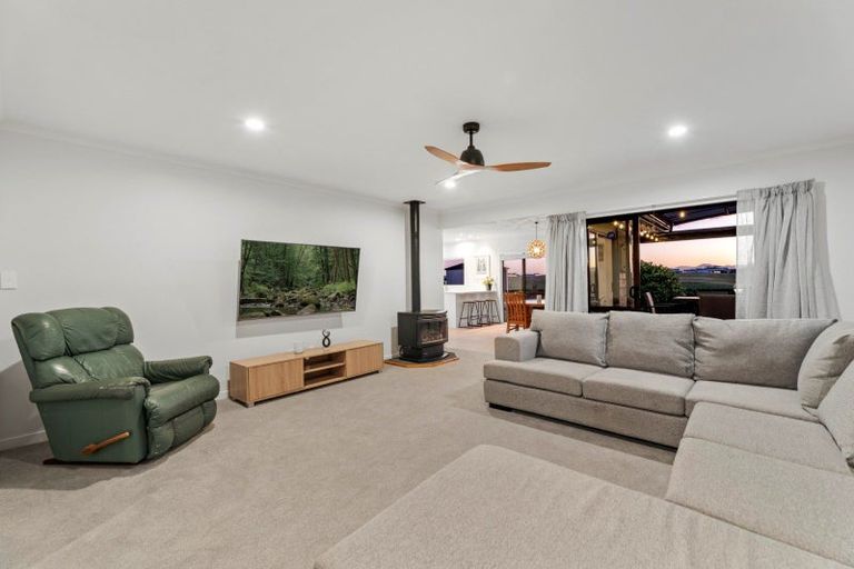 Photo of property in 21 Nicole Place, Papamoa Beach, Papamoa, 3118