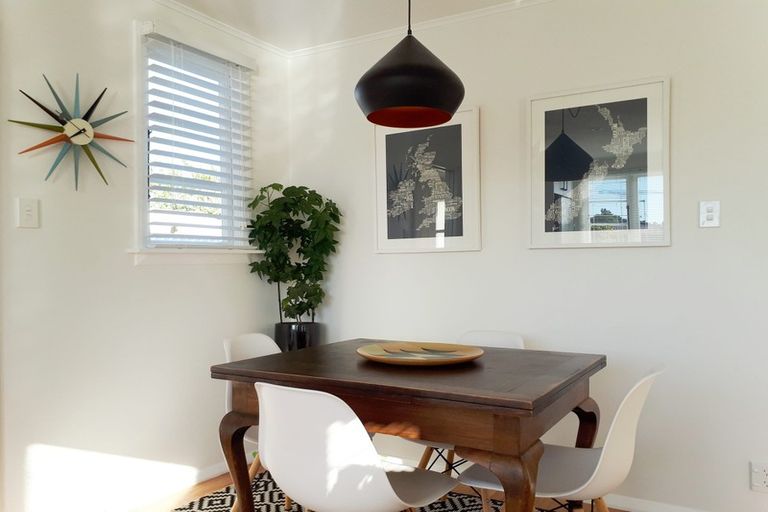 Photo of property in 64 Nelson Crescent, Carterton, 5713