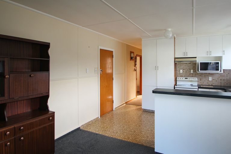 Photo of property in 6 Oxford Street, Holmes Hill, Oamaru, 9401