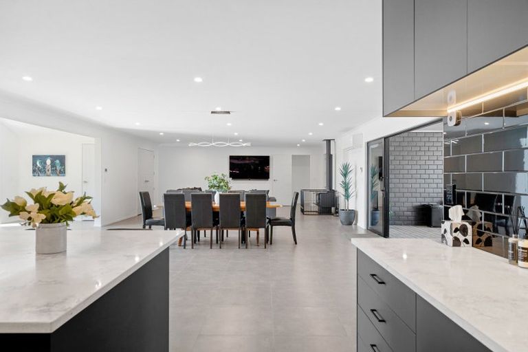 Photo of property in 438 Park Road, Parkvale, Carterton, 5792