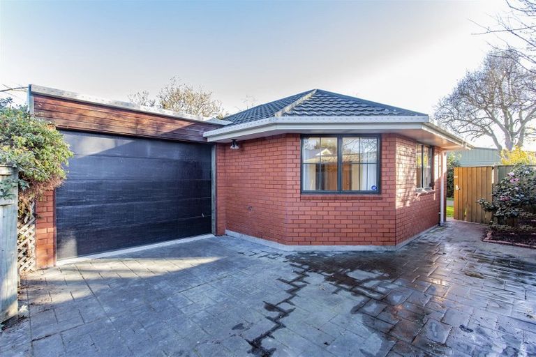 Photo of property in 53a Lionel Street, Avonside, Christchurch, 8061
