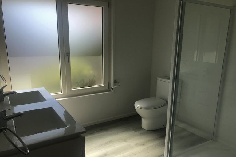 Photo of property in 22 Augusta Street, Redcliffs, Christchurch, 8081