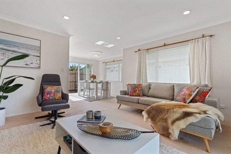 Photo of property in 1/179 Kilkenny Drive, East Tamaki Heights, Auckland, 2016