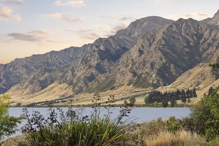 Photo of property in 14 Denniston Road, John Creek, Wanaka, 9382