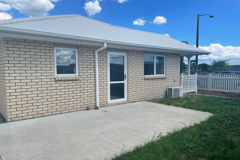 Photo of property in 42 Queens Park Crescent, Frankton, Hamilton, 3204