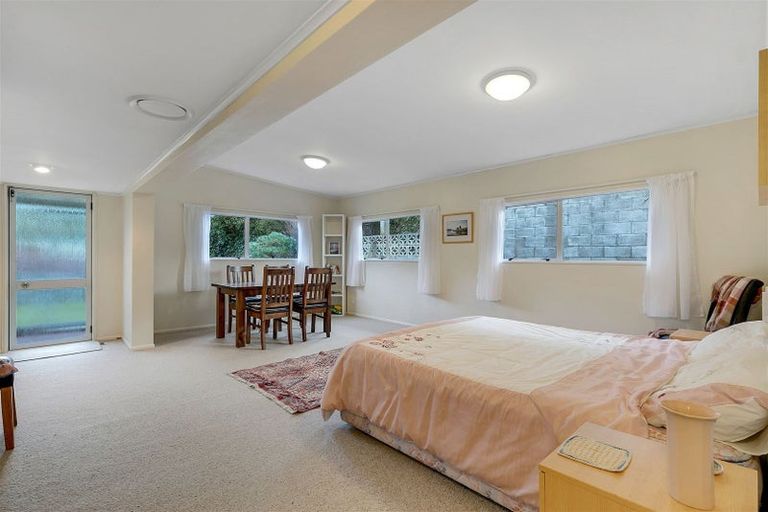 Photo of property in 14 Spey Place, Papakowhai, Porirua, 5024