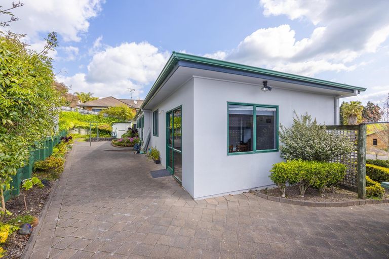 Photo of property in 271 Grandview Road, Western Heights, Hamilton, 3200