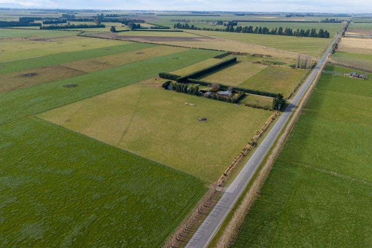Photo of property in 2898 Thompsons Track, Lauriston, Ashburton, 7776