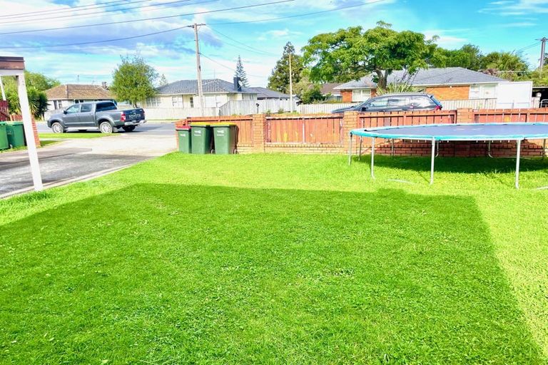 Photo of property in 18 Hunua Road, Papakura, 2110