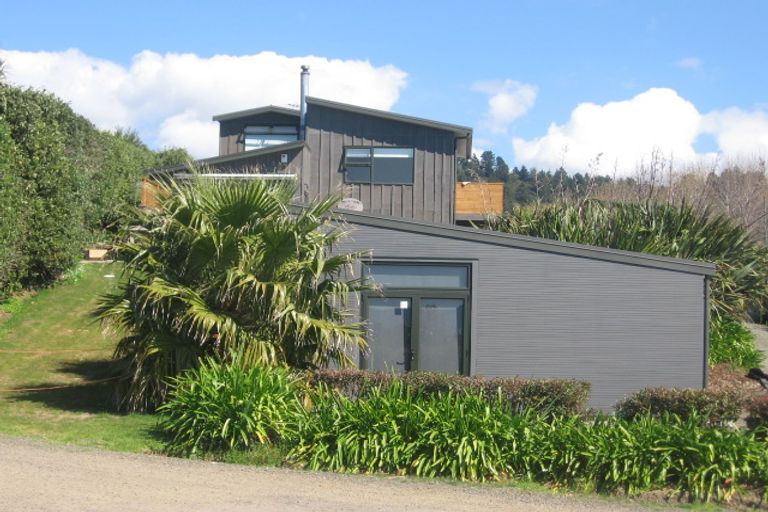 Photo of property in 171 Bluff Road, Kuaotunu West, Whitianga, 3592