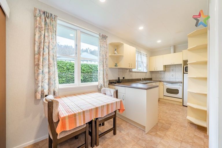 Photo of property in 8a Poole Crescent, Wainuiomata, Lower Hutt, 5014