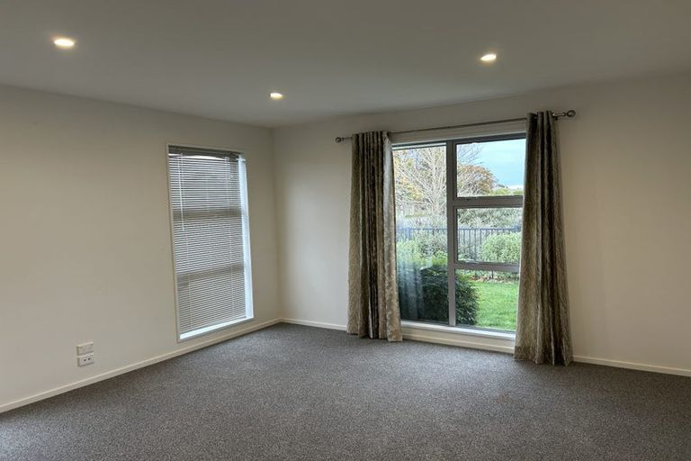 Photo of property in 24 Burnham School Road, Rolleston, 7614