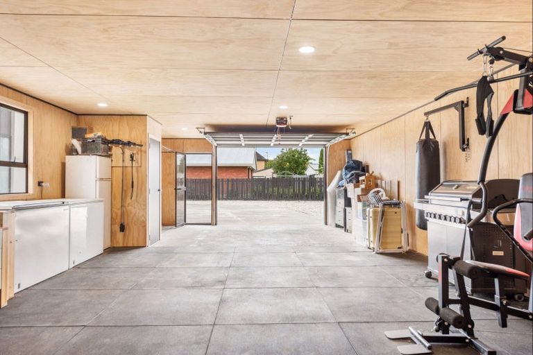 Photo of property in 5 Romney Place, Gore, 9710