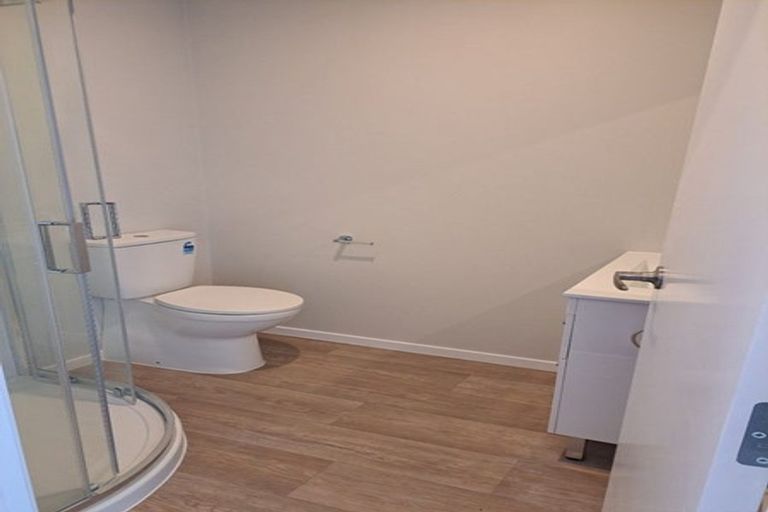 Photo of property in 2/125b Metcalfe Road, Ranui, Auckland, 0612