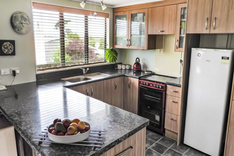 Photo of property in 1931 Parewanui Road, Parewanui, Bulls, 4894