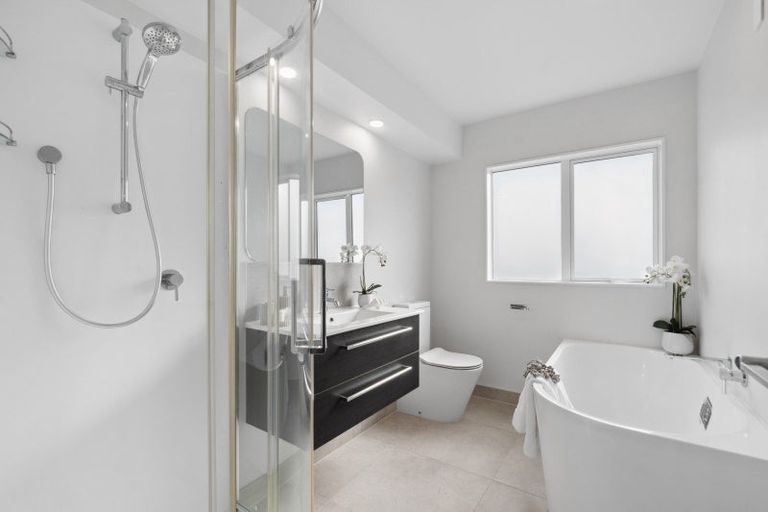 Photo of property in 28c Opaheke Road, Papakura, 2110