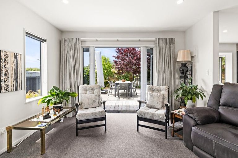 Photo of property in 2a Busby Hill, Havelock North, 4130