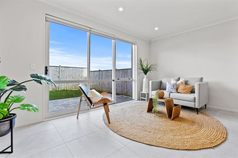 Photo of property in 104 Matairangi Avenue, Totara Heights, Auckland, 2105