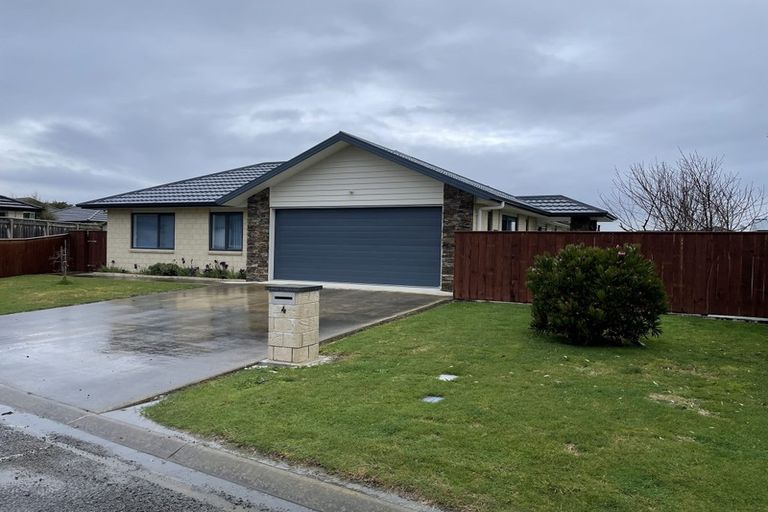 Photo of property in 4 Yusef Way, Levin, 5510