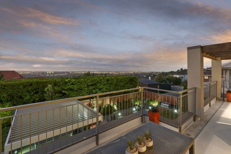 Photo of property in 11 Sasaram Lane, Cashmere, Christchurch, 8022