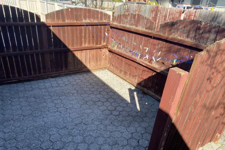 Photo of property in 2/64 Elizabeth Street, Riccarton, Christchurch, 8041