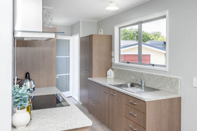 Photo of property in 35 Karen Crescent, Dinsdale, Hamilton, 3204