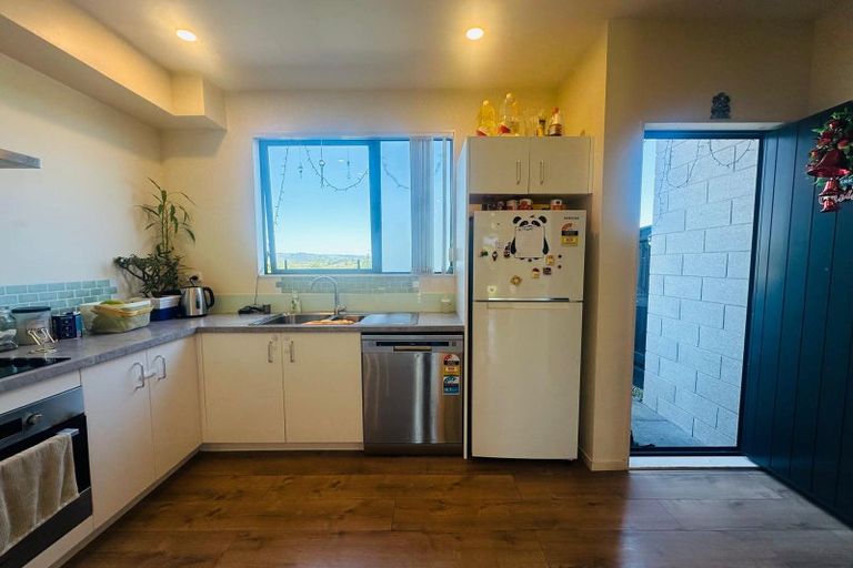 Photo of property in 107 Te Aparangi Road, Papakura, 2110