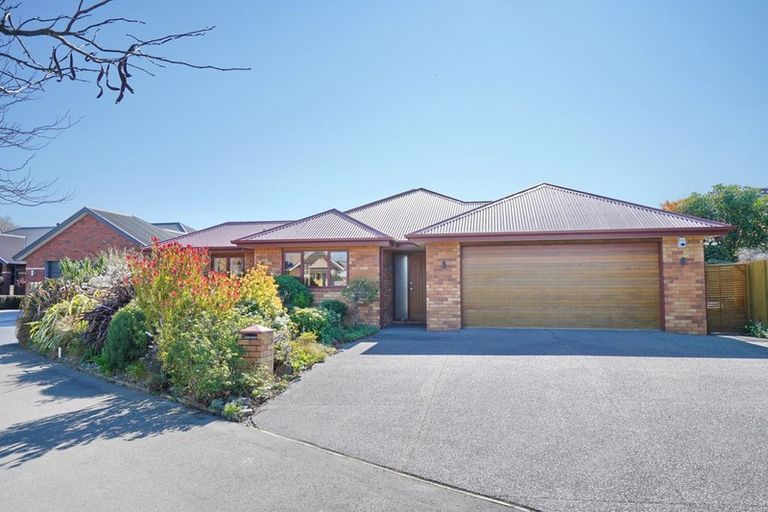 Photo of property in 43 Heathridge Place, Lincoln, 7608