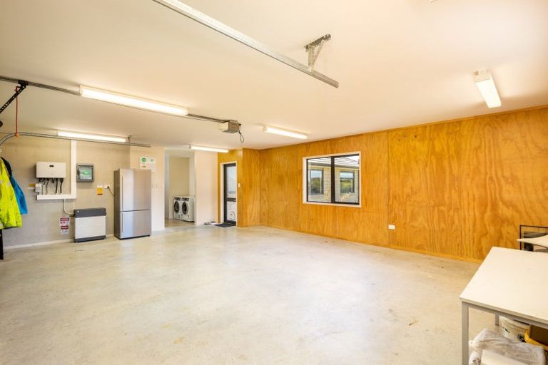 Photo of property in 917 Carrington Road, Hurworth, New Plymouth, 4371