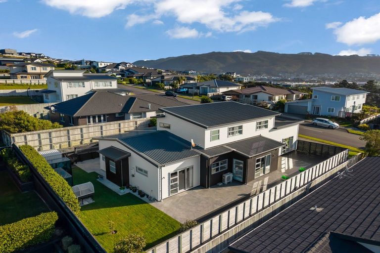 Photo of property in 17 John Burke Drive, Aotea, Porirua, 5024