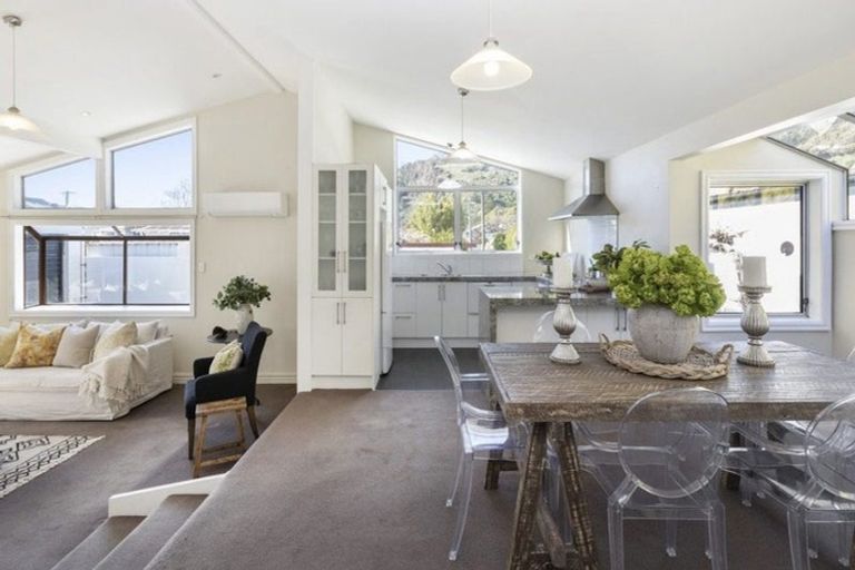 Photo of property in 36 Wakatu Avenue, Moncks Bay, Christchurch, 8081