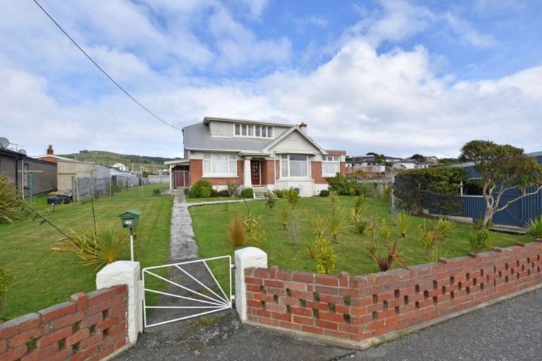 Photo of property in 226 Gore Street, Bluff, 9814