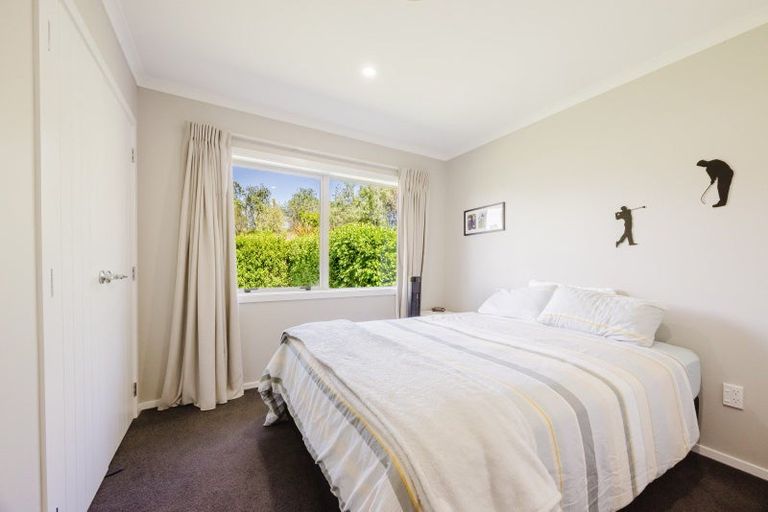 Photo of property in 21 Kyle Road, Waipukurau, 4281