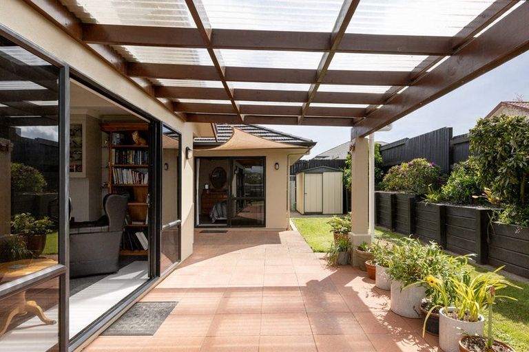 Photo of property in 2 Brackenburn Drive, Ohauiti, Tauranga, 3112