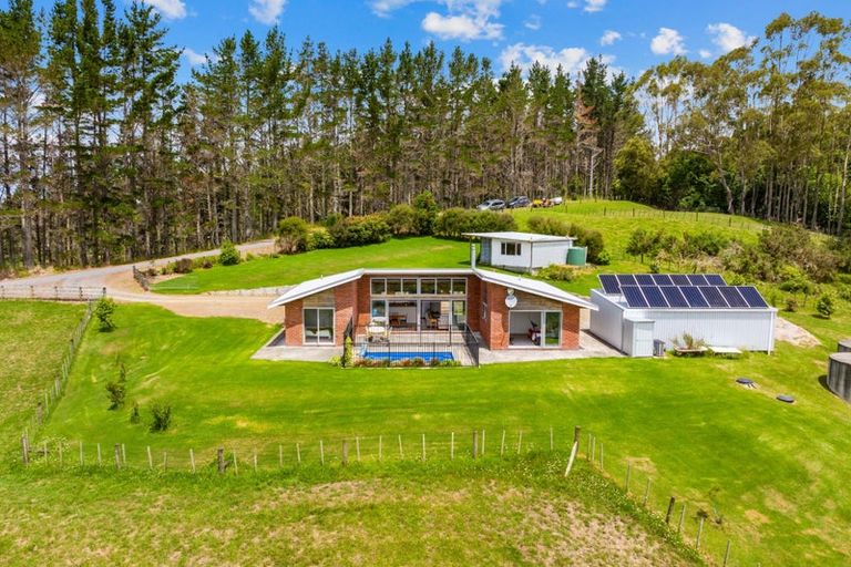 Photo of property in 11 Arcadian Lane, Waipu, 0582