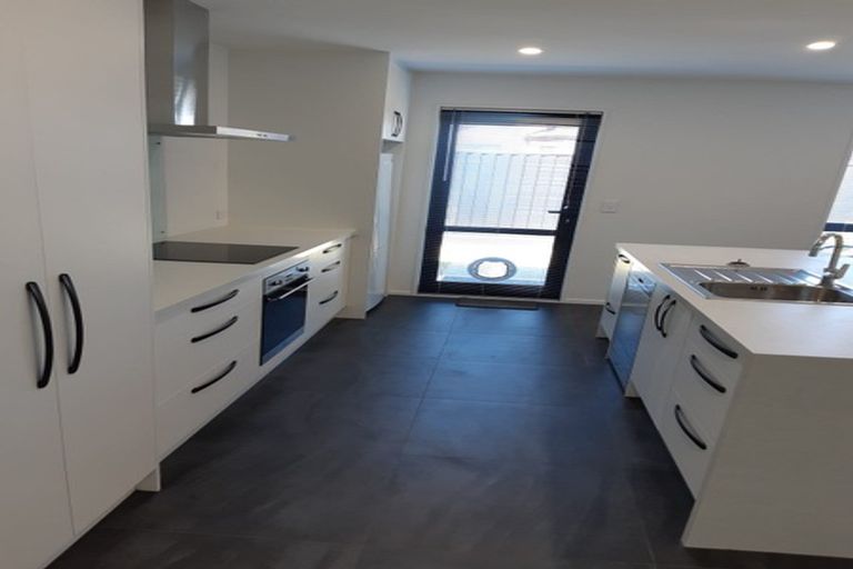 Photo of property in 21 Pohe Street, Wigram, Christchurch, 8042