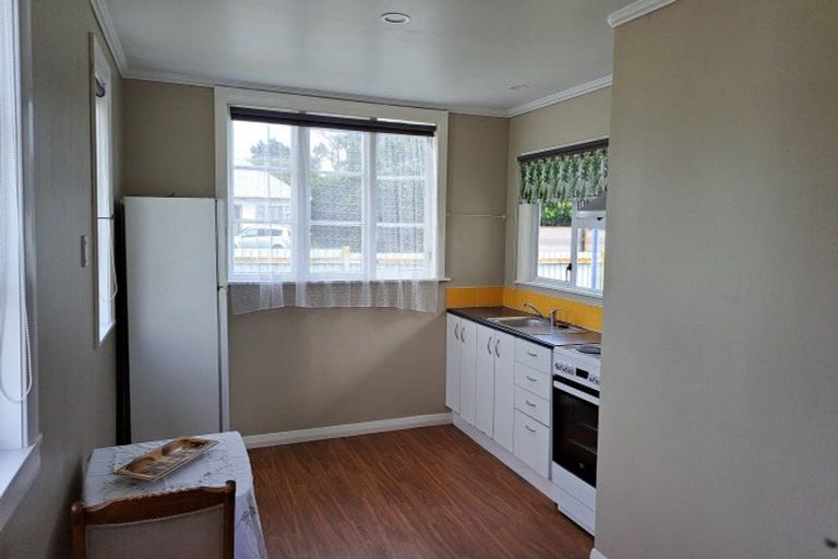 Photo of property in 47a Cook Street, Foxton, 4814