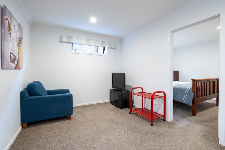 Photo of property in 6 Resthill Crescent, Glenview, Hamilton, 3206