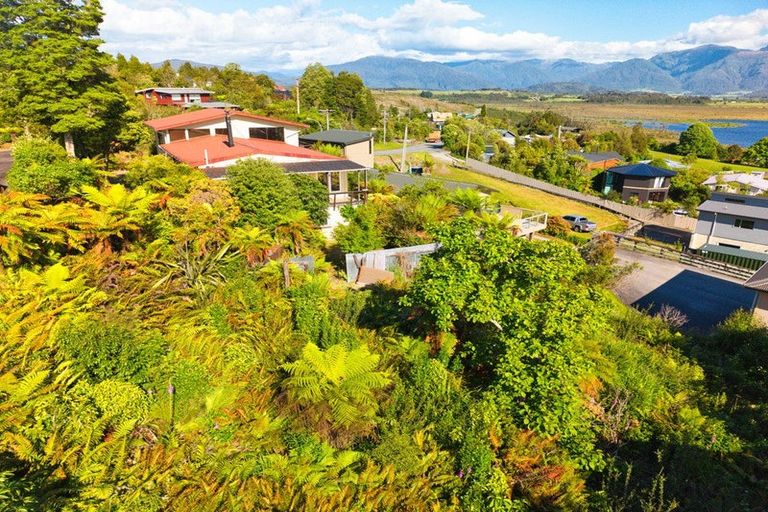 Photo of property in 2166 Arnold Valley Road, Moana, 7872