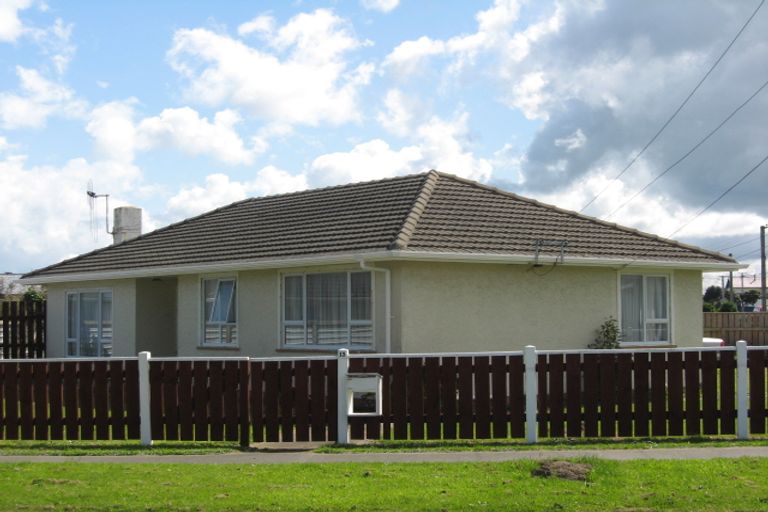 Photo of property in 13 Manuka Street, Castlecliff, Whanganui, 4501