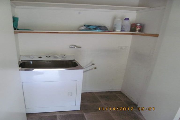 Photo of property in 12a Wicklam Lane, Greenhithe, Auckland, 0632