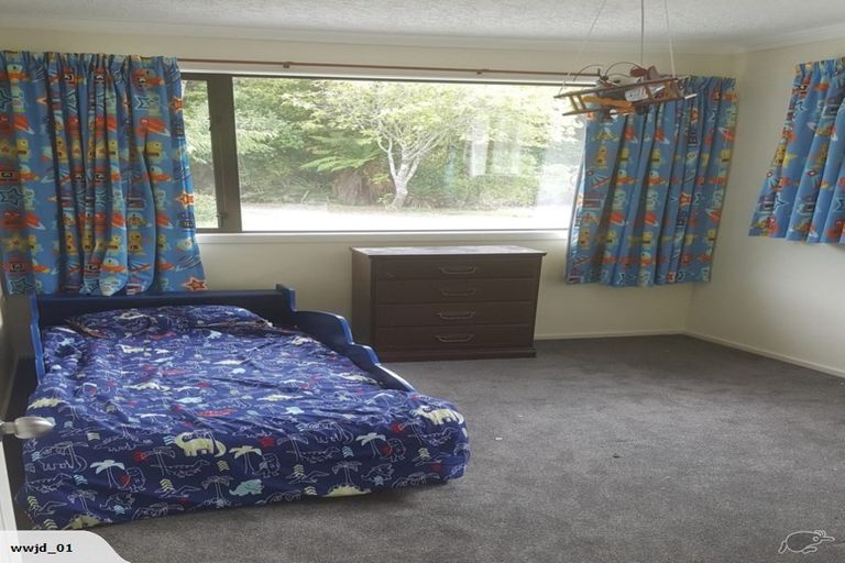 Photo of property in 43 Matua Road, Otatara, Invercargill, 9879