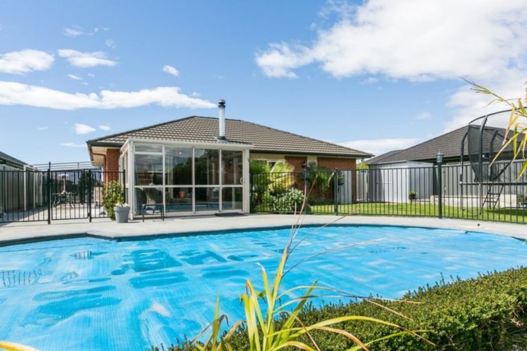 Photo of property in 36 Mcnaughton Place, Onekawa, Napier, 4110