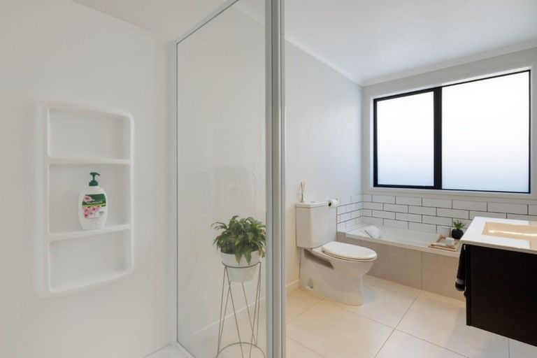 Photo of property in 8 Scarr Lane, Pyes Pa, Tauranga, 3112