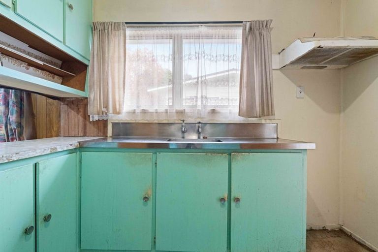 Photo of property in 12 Mckinstry Avenue, Mangere East, Auckland, 2024