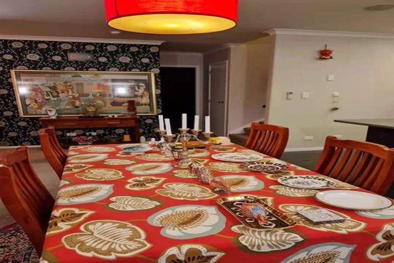 Photo of property in 2c Mckeefry Grove, Tawa, Wellington, 5028