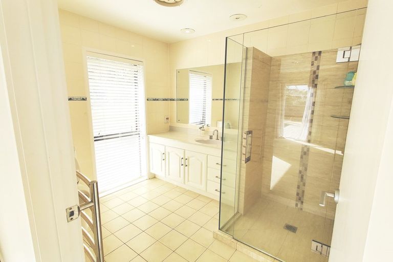 Photo of property in 41 Kenmure Avenue, Forrest Hill, Auckland, 0620