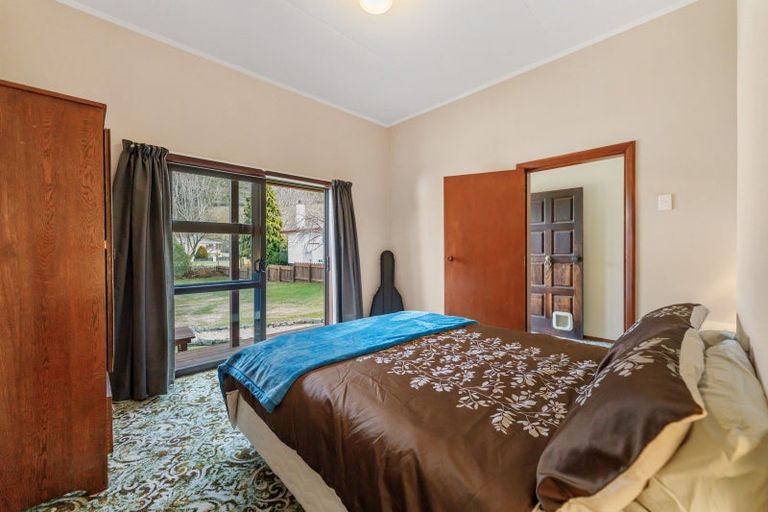 Photo of property in 18 Bowen Street, Kurow, 9435